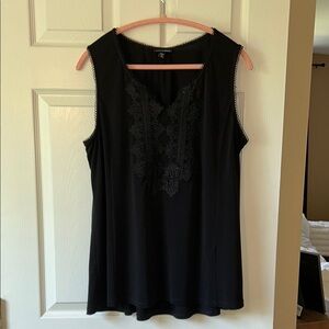 Roz & Ali Black V-Neck Tank Top